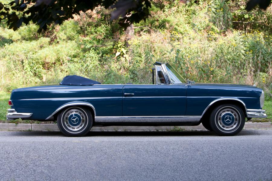  Mercedes-Benz 220 SEb Cabriolet Conversion 1962 года  (фото 11 из 15)
